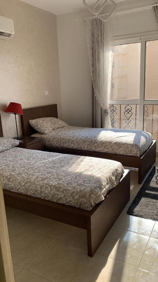 Hayat Al-Rehab Apartment Il Il Cairo Esterno foto