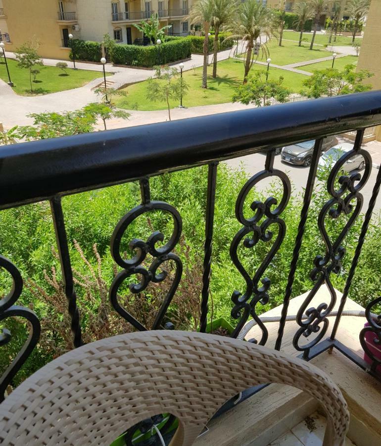 Hayat Al-Rehab Apartment Il Il Cairo Esterno foto